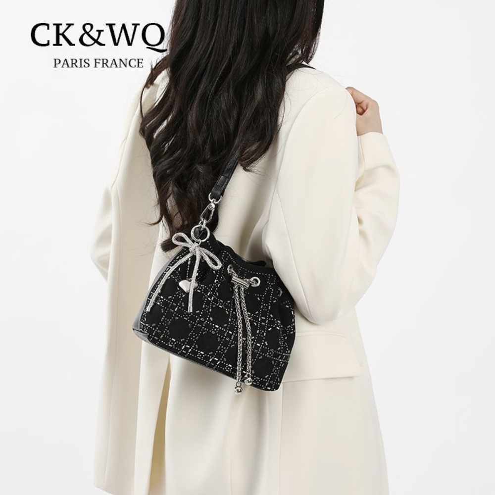 CK&WQ Borsa a secchiello con c - Women Bags Ck recensione e prezzo