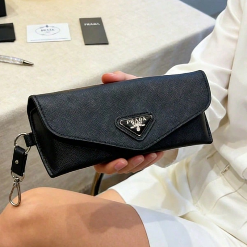 Custodia per Occhiali Prada in - Women Bags Prada recensione e prezzo