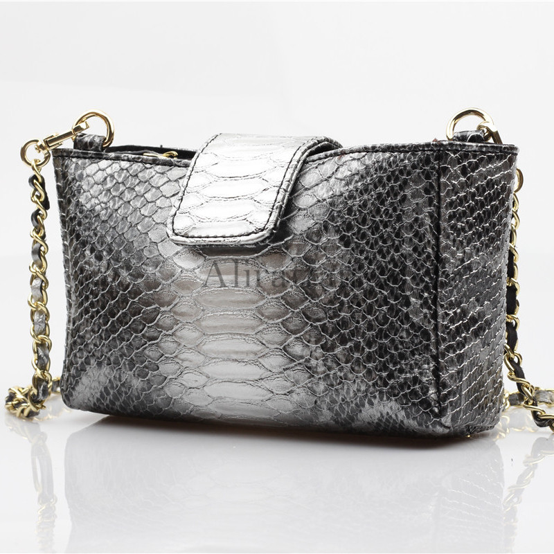 Nuove Borse con Motivo a Serpe - Women Bags Dubai recensione e prezzo