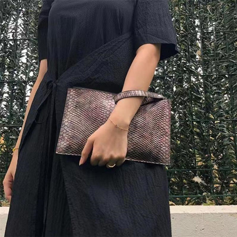 Alirattan Dubai nuova pochette - Women Bags Dubai recensione e prezzo