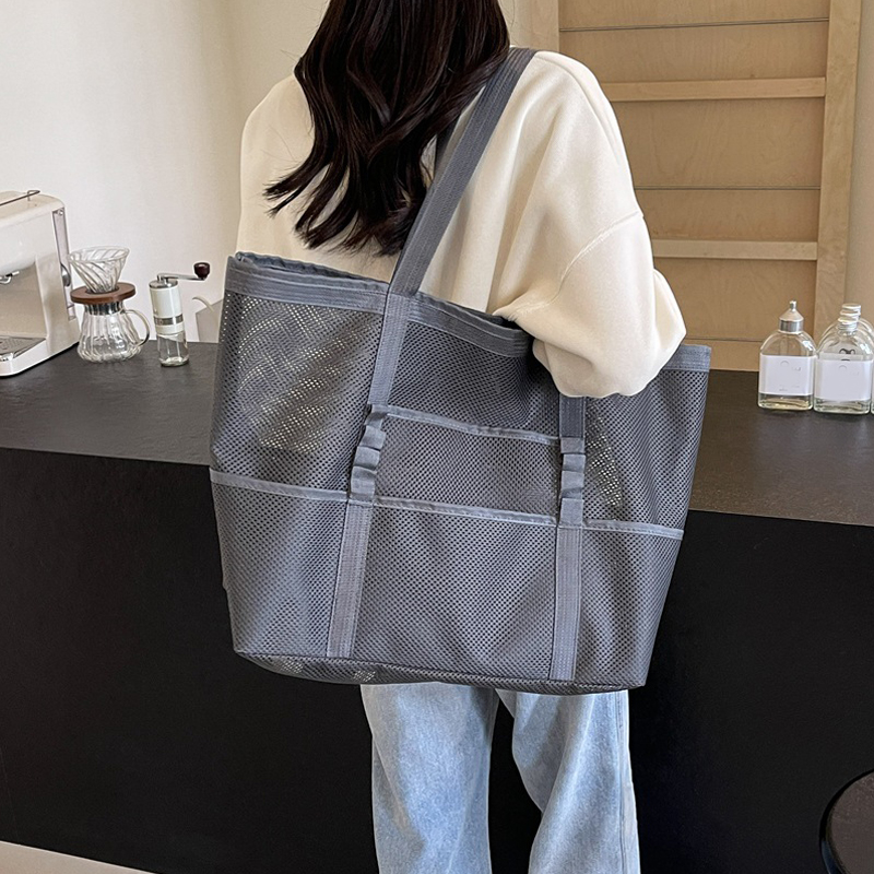 Borsa portaoggetti per trucco  - Mesh Net Bag recensione e prezzo