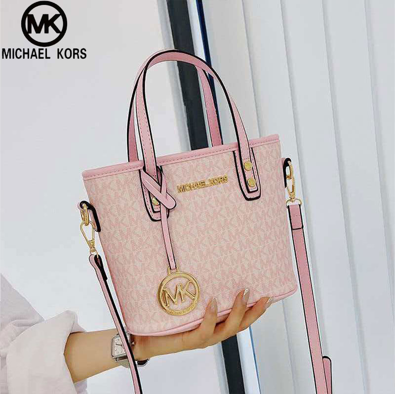 Borsa Michael Kors Ole Jet Set - Women'S Bags Of Michael Kors recensione e prezzo