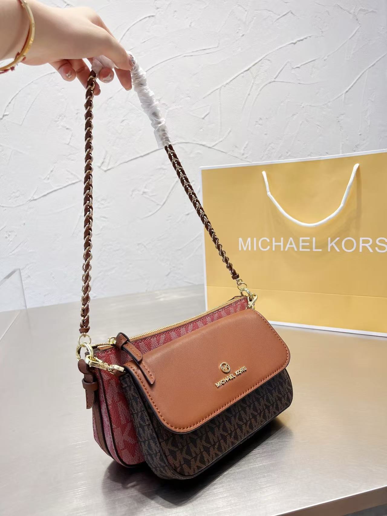 Nuova Borsa a Spalla e a Traco - Women'S Bags Of Michael Kors recensione e prezzo